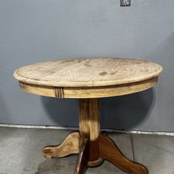 FREE TABLE 