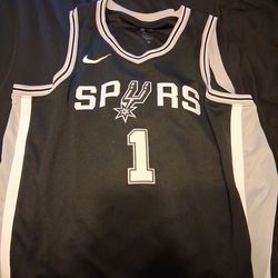 XL Victor wembanyama jersey