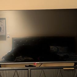 Hisense 40" Roku TV 