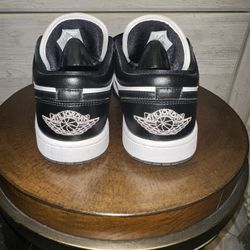 Air Jordan 1