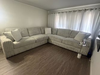 Sofa sectional