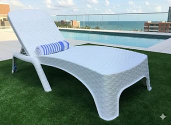 Outdoor Patio & Poolside Furniture Sets