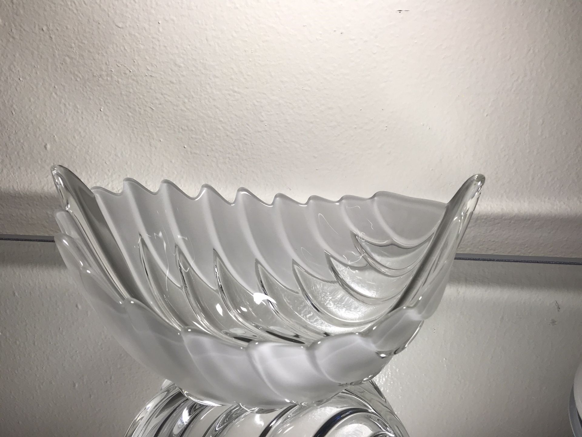 Glass Leaf Bowl