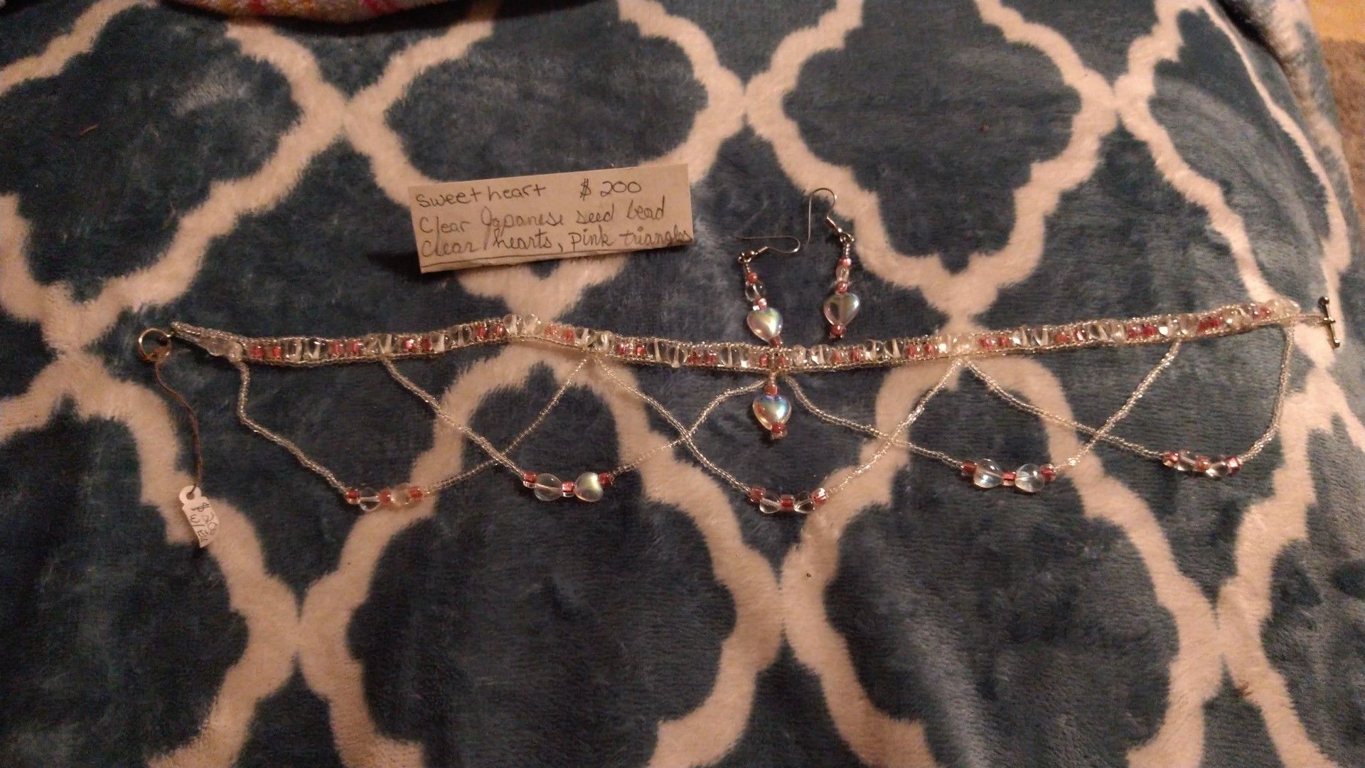Sweetheart choker make offer
