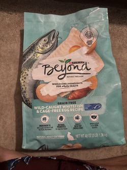 Purina Beyond  Grain Free Adult Cat Food 3 Lbs 