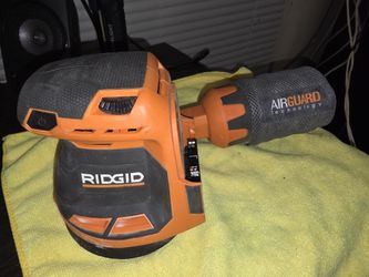 RIDGID R8606 18V 5-Inch Random Orbit Sander - Tool Only