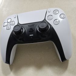 Playstation 5 Dualsense Controller (White)