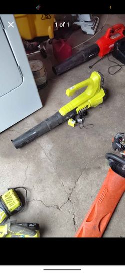 Ryobi Cordless Leaf Blower with Battery