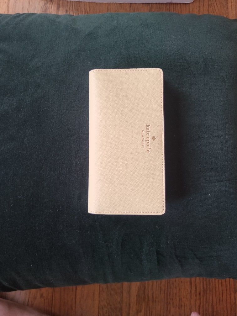 Kate Spade Yellow Wallet Never Used