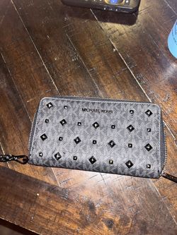 Michael Kors Wallets