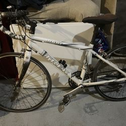 Trek 1000 r Bike For Parts Or Repair 