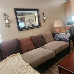 FREE FREE COUCH 