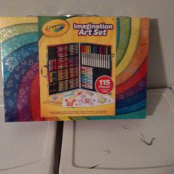 Crayola Art Set