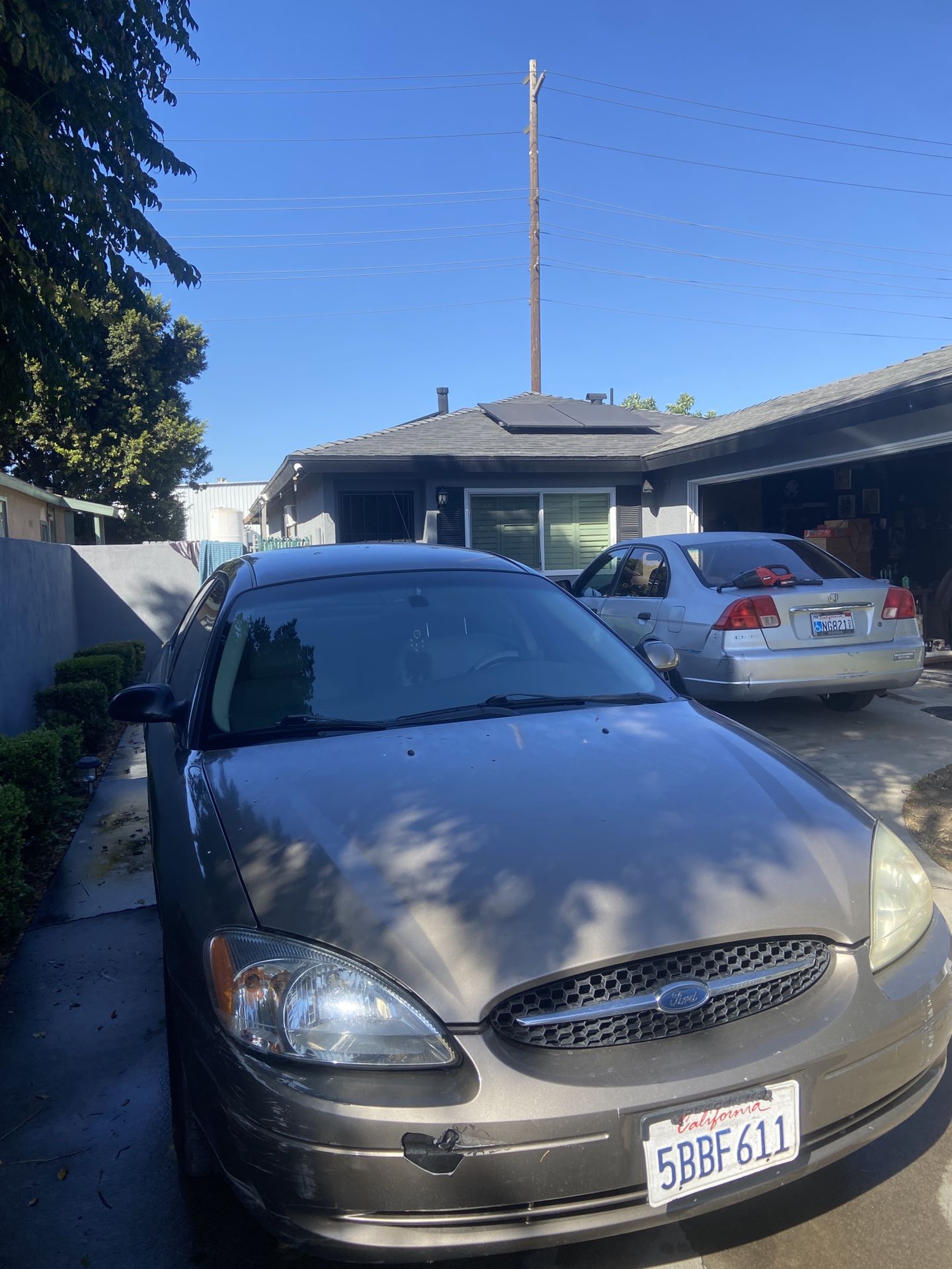 2002 Ford Taurus
