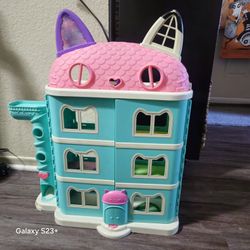 Gabby Dollhouse 