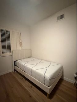 Twin size, bed frame, and mattress