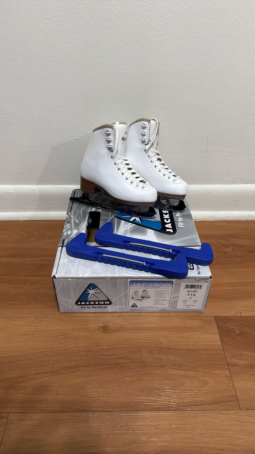 Jackson Excel Youth Ice Skates – Size 12 – Like New