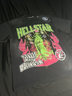 2 HellStar Tee Shirts M/Large