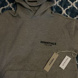 Essential hoodie