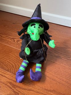VTG 1998 International Silver Co Halloween Witch Nylon Plush Decoration 13"