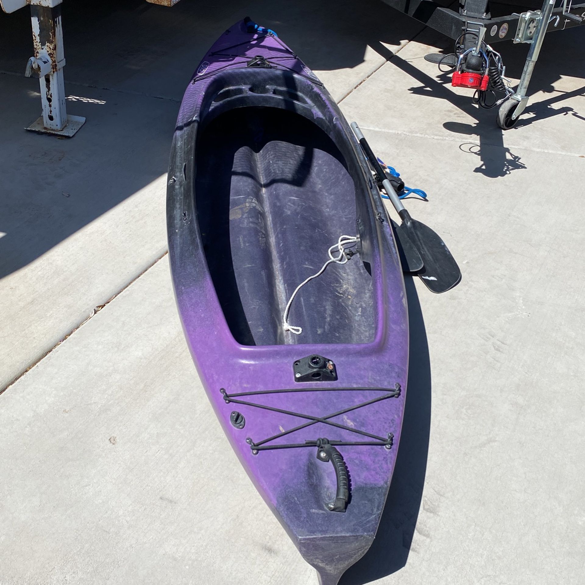 Photo 10ft Sit In Ascend Kayak
