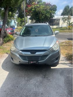 2010 Hyundai Tucson