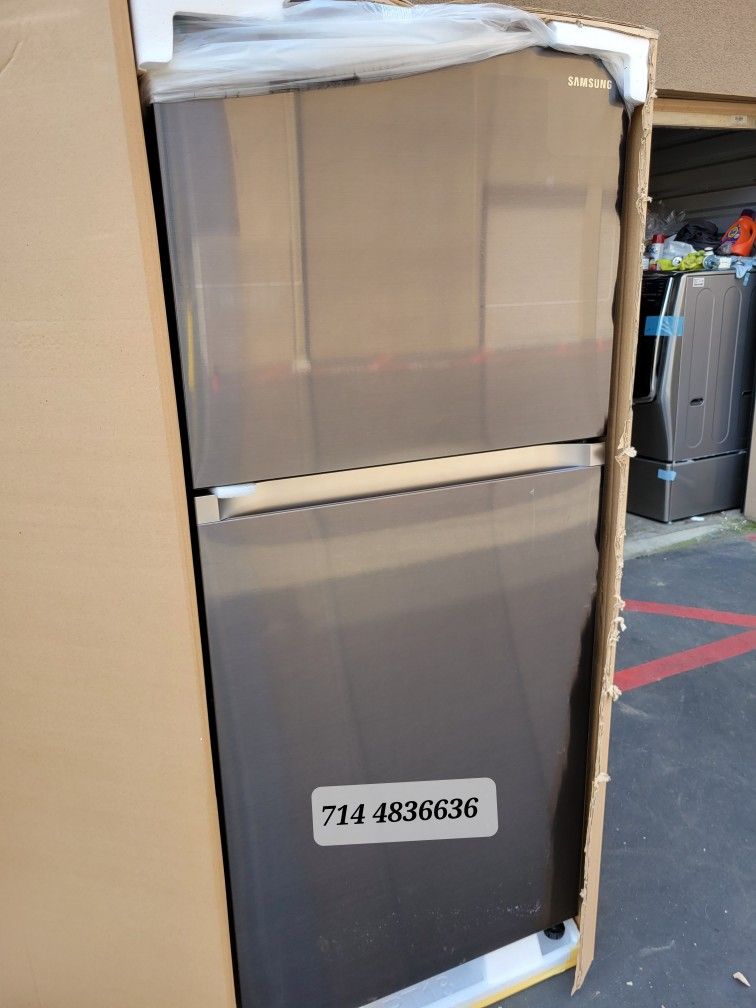 Samsung Refrigerator Brand New