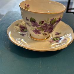 Cololough Bone English tea Cup And Saucer 