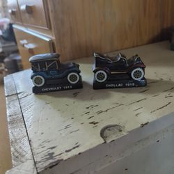 Car Salt And Pepper Shakers 