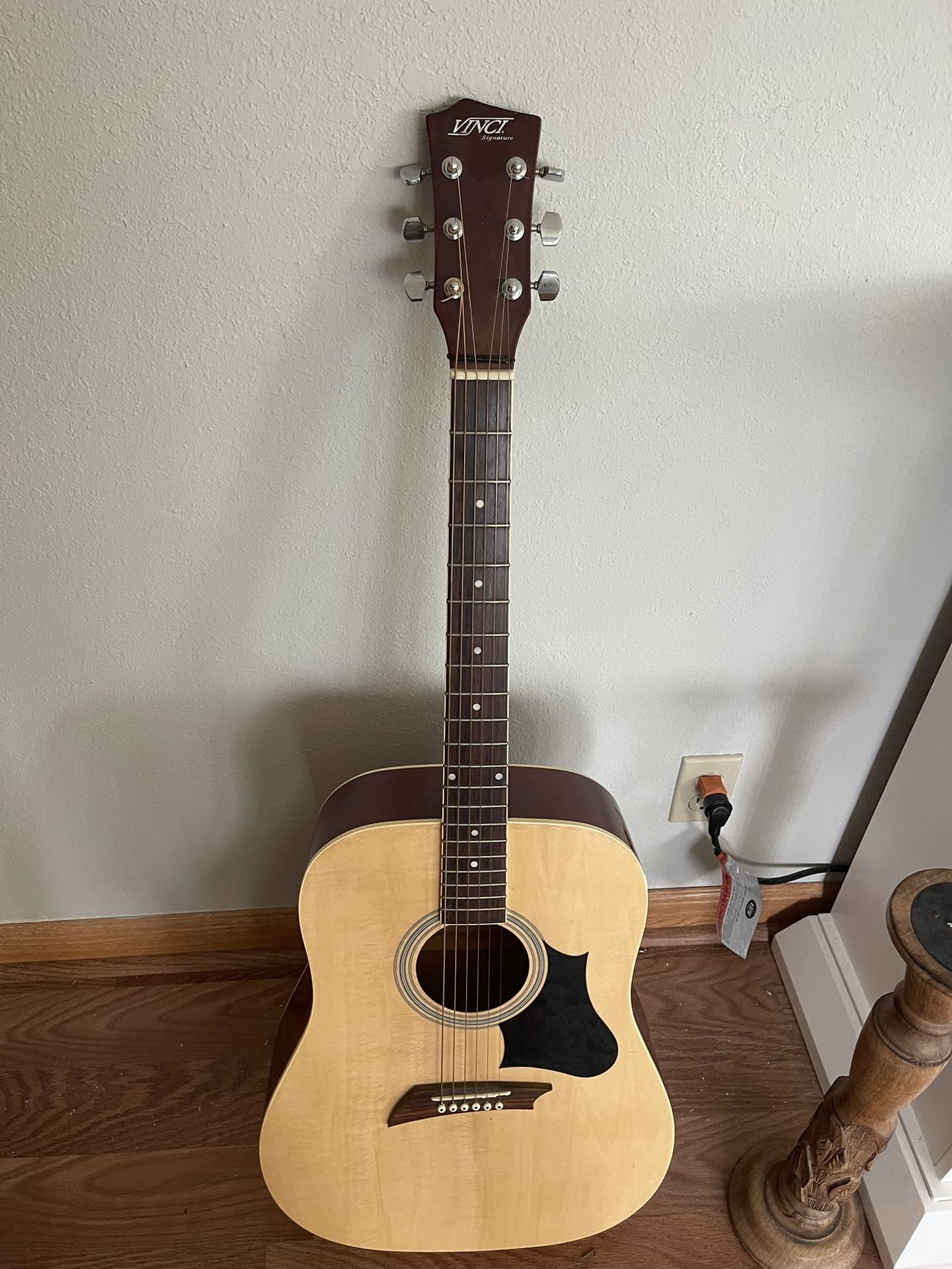 Vinci signature Acoustic Guitar.
