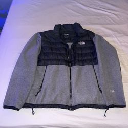 North Face, Used, Size Large, Feels Like XL