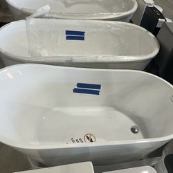 Acrylic Tub Freestanding Tub Bathtub 59” x 28” $525 Luke’s liquidations warehouse Address:  2434 N Forsyth Rd, Suite A, Orlando, Fl, 32807 Open  Monda