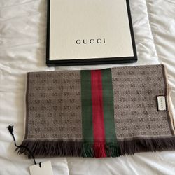 Authentic Gucci Monogram Stole Wool Scarf