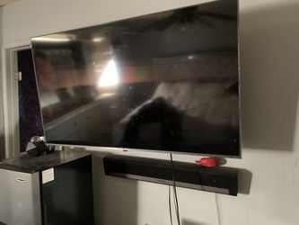 55” Flat Screen Tv With Angle Wall mount