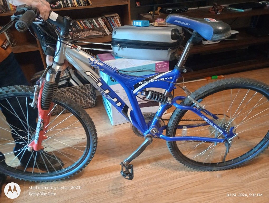 Fuji Bike