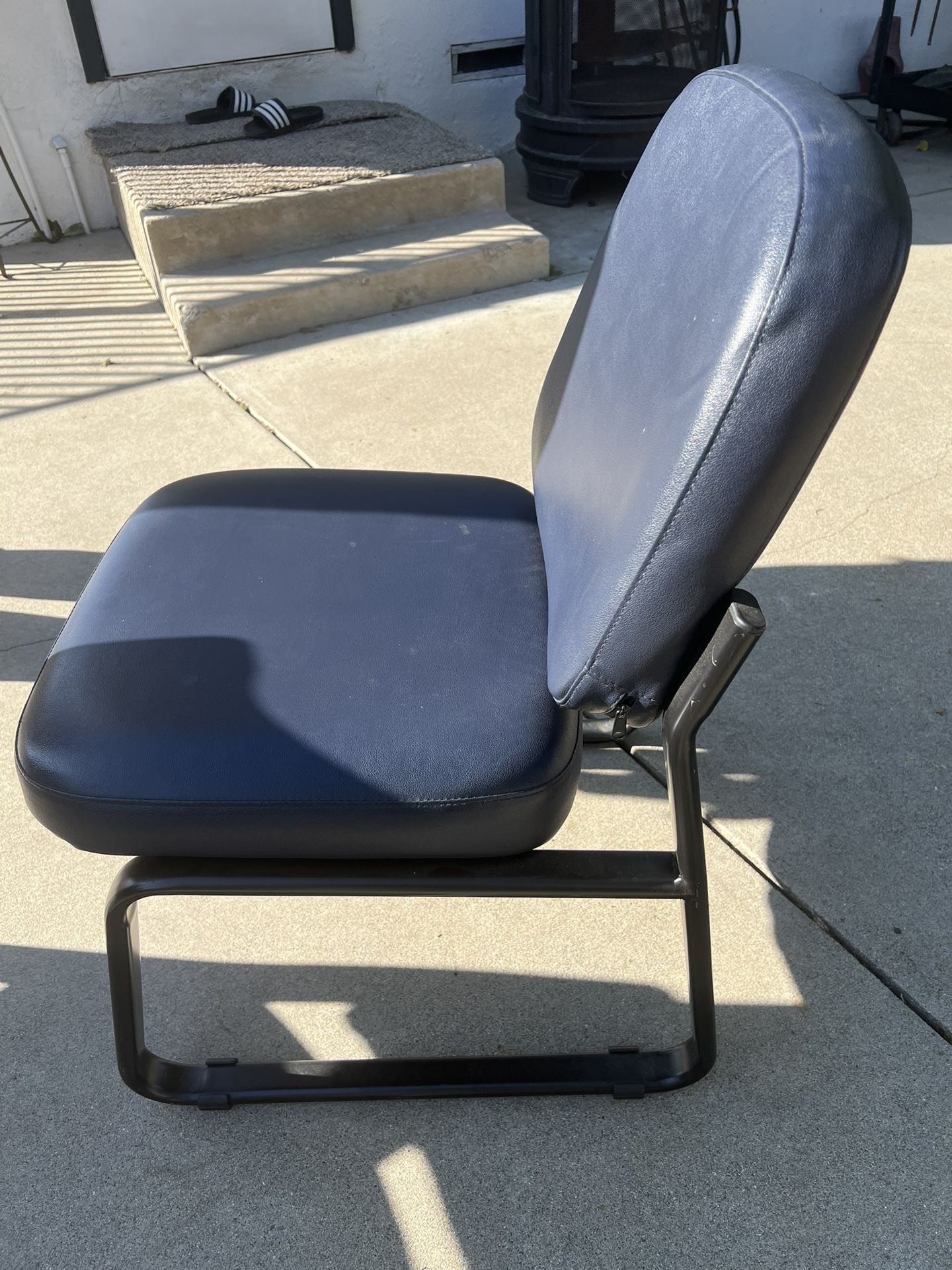 47 Office Or Church Chairs