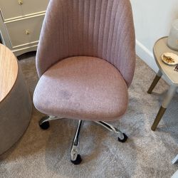 Free Desk Chair Pink 
