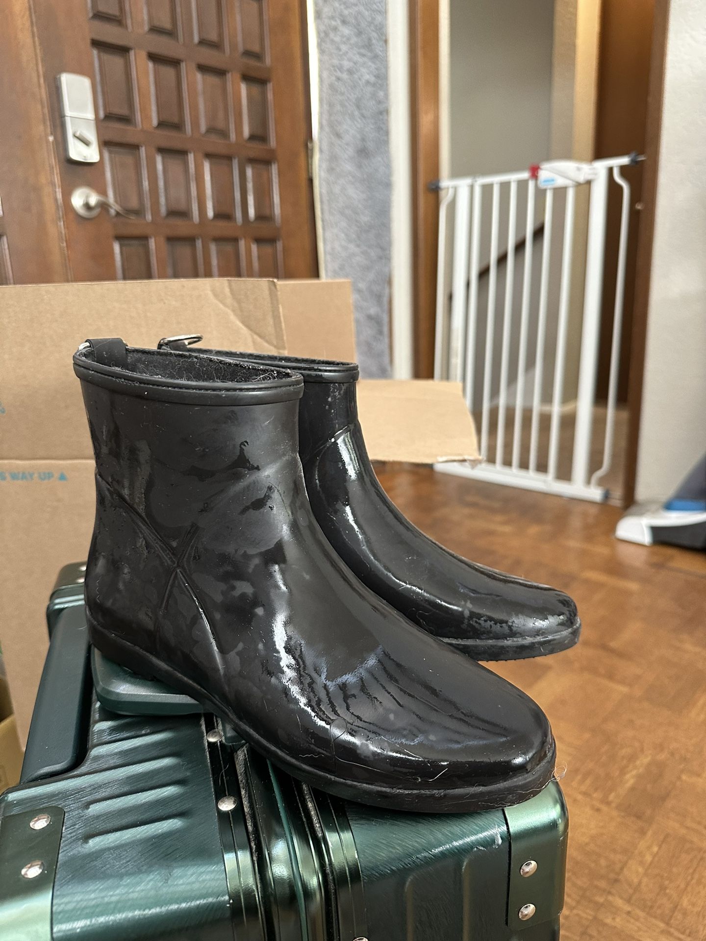 Alice And whittles Rain Boots