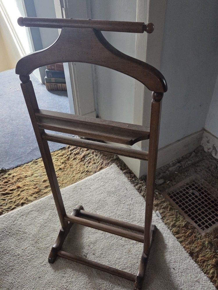 Vintage Cherrywood Men's Valet