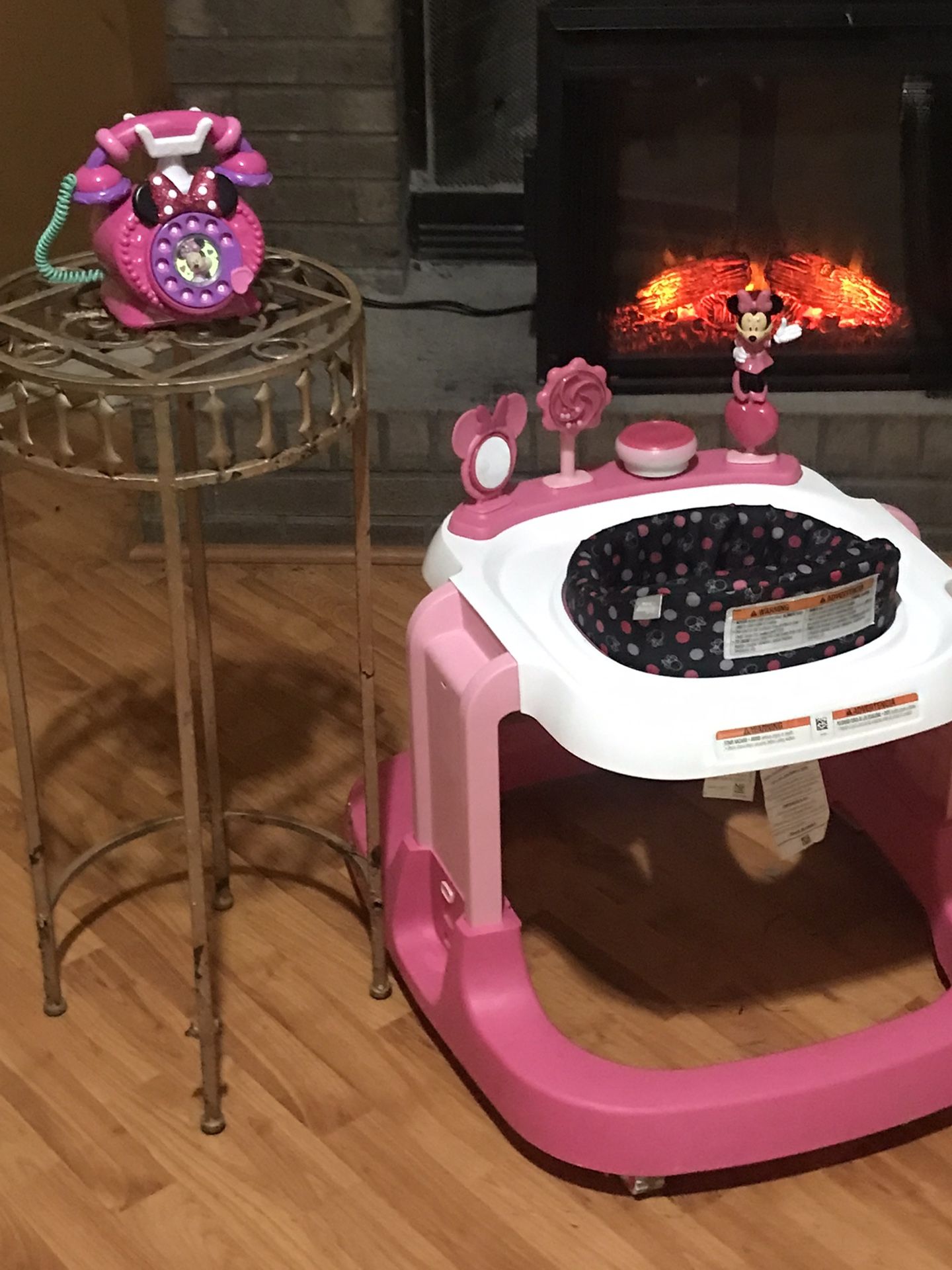 Minnie Mouse Baby Walker Plus Minnie Mouse Phone