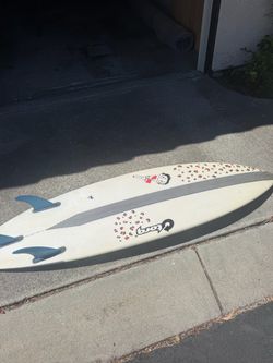 5’4 Surfboard