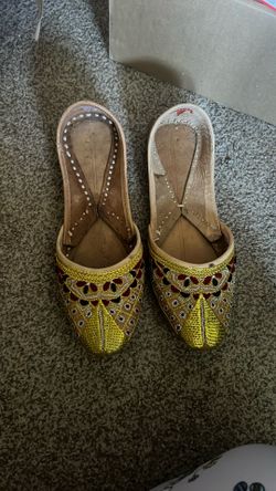Pakistani Khussa