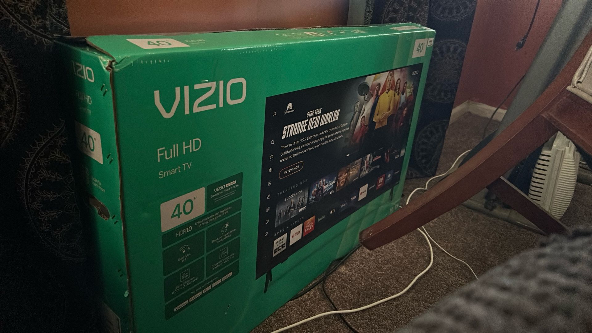40”  BRAND NEWSKI VIZIO