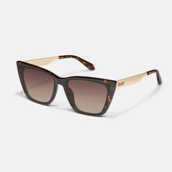 Quay glasses