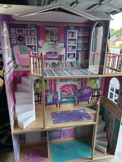 Dollhouse