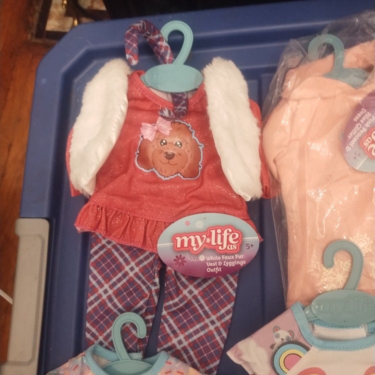 Brand New My Life As White Fox For Vest With Leggings Outfit