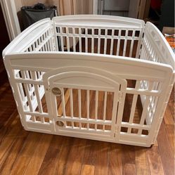 Puppy / dog Play Pen 