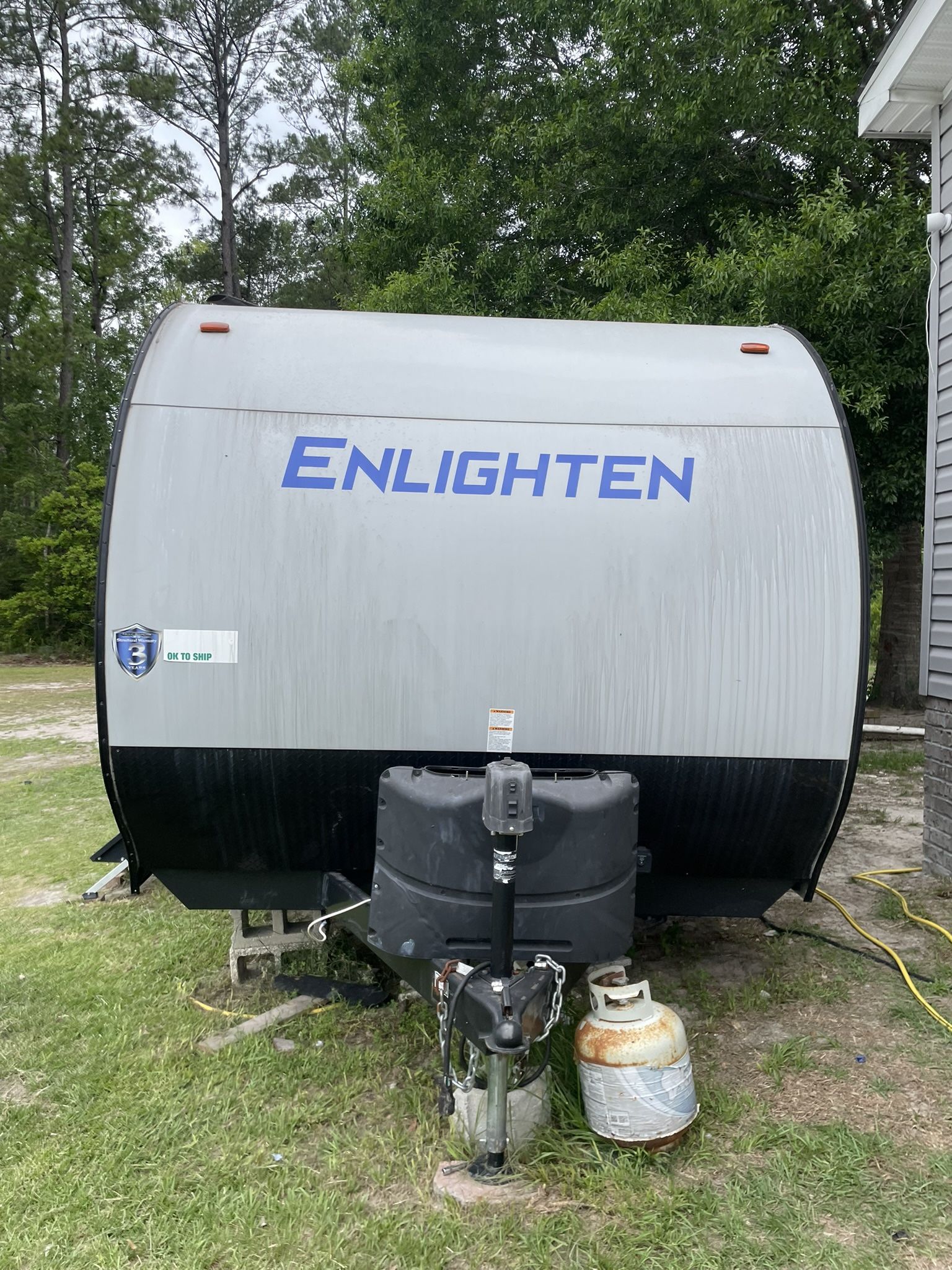 2001 Enlighten Travel Trailer Needs To Go Father In Law Passed