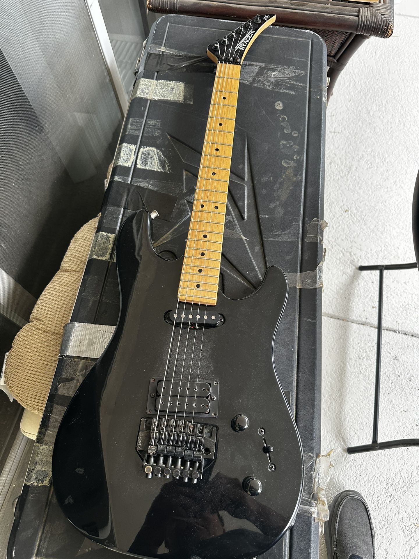 Peavey Tracer Guitar