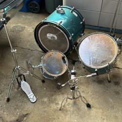 Drum Kit 